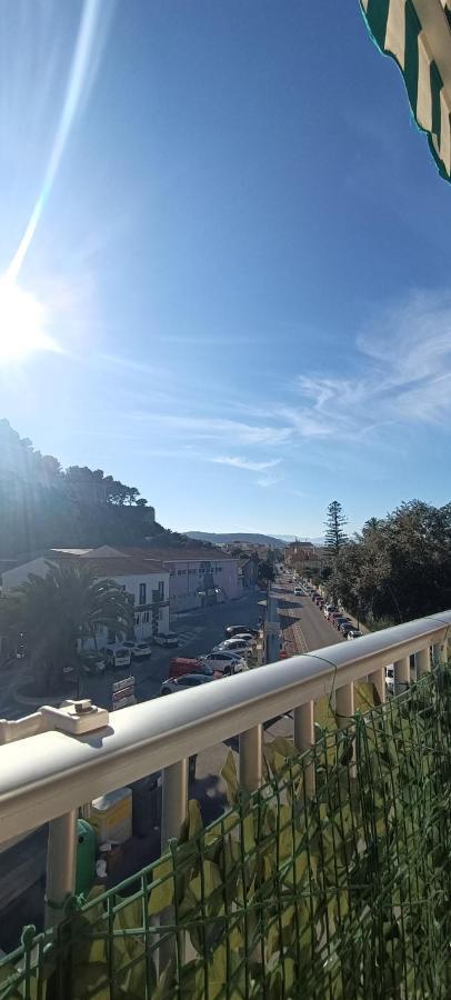 Gran Apartamento Cerca Del Mar Y Castillo Denia Zewnętrze zdjęcie